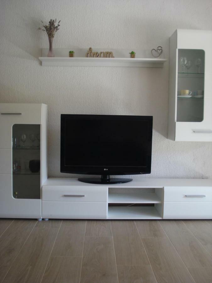 Apartment Premantura Eksteriør billede